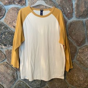 Mens GAP 100% cotton long sleeved shirt